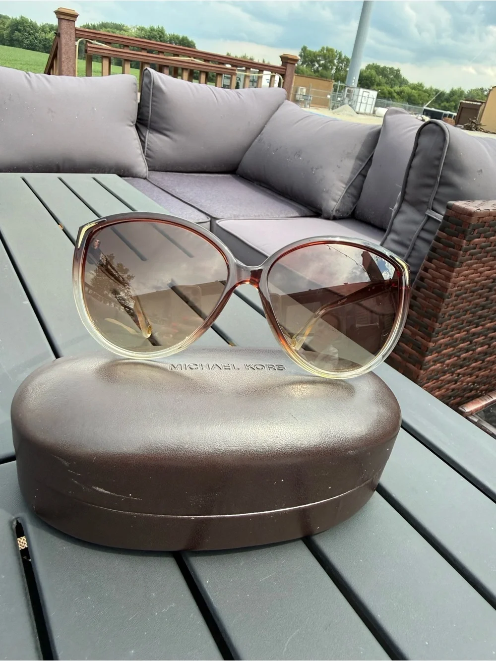 MICHAEL Michael Kors Montrose Sunglass Temple Arm in Deep Brown